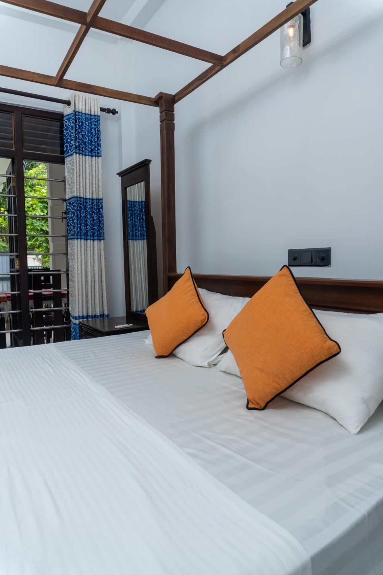 Blue Heaven Villa Ahangama Buitenkant foto